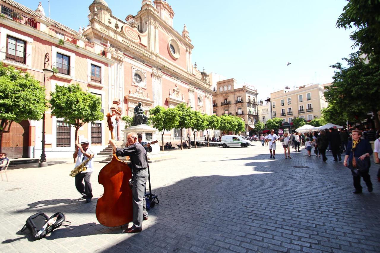Archeros Skyview Seville Exterior photo